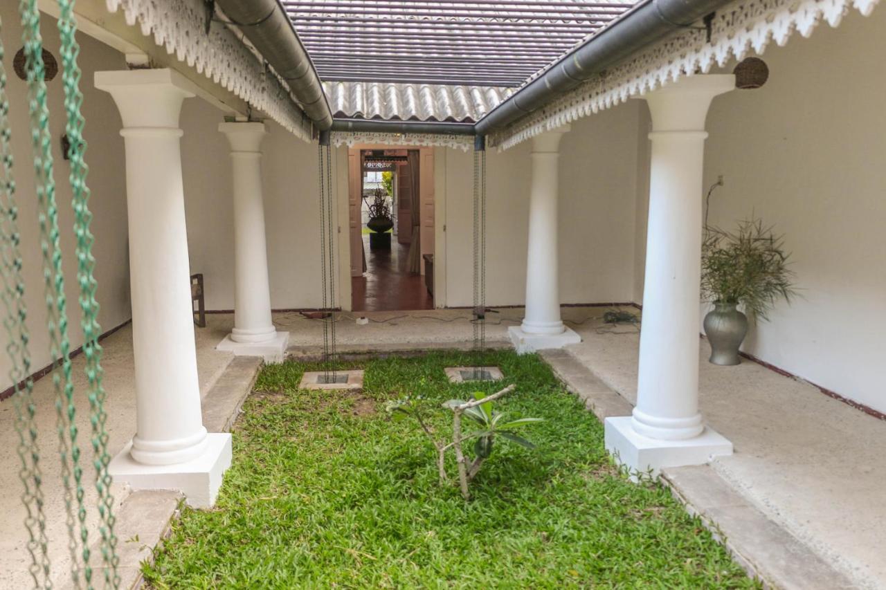 Villa Rosa Blanca Galle Extérieur photo