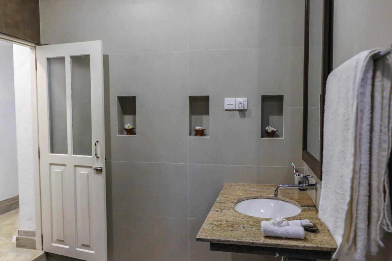 Villa Rosa Blanca Galle Extérieur photo