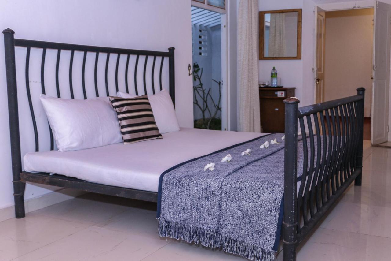 Villa Rosa Blanca Galle Extérieur photo