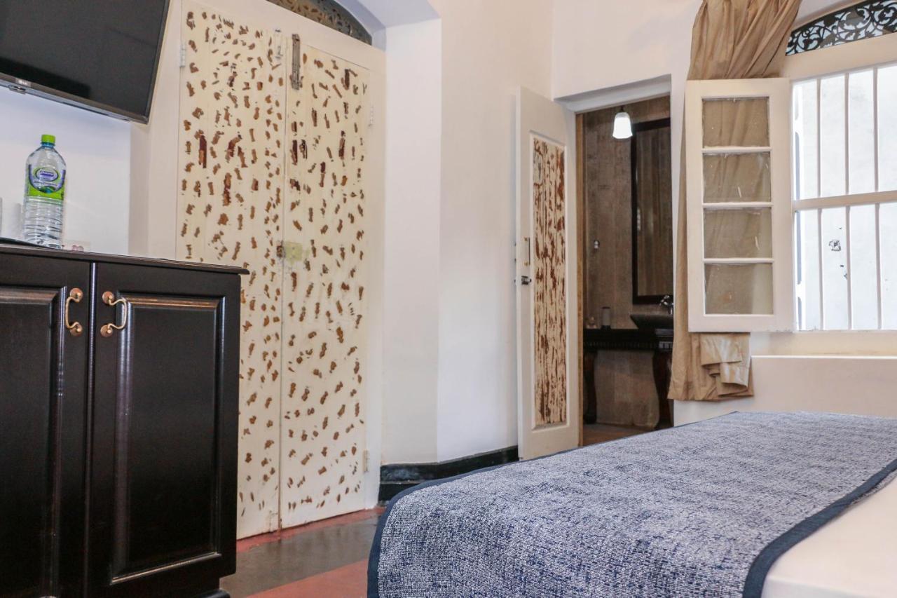 Villa Rosa Blanca Galle Extérieur photo
